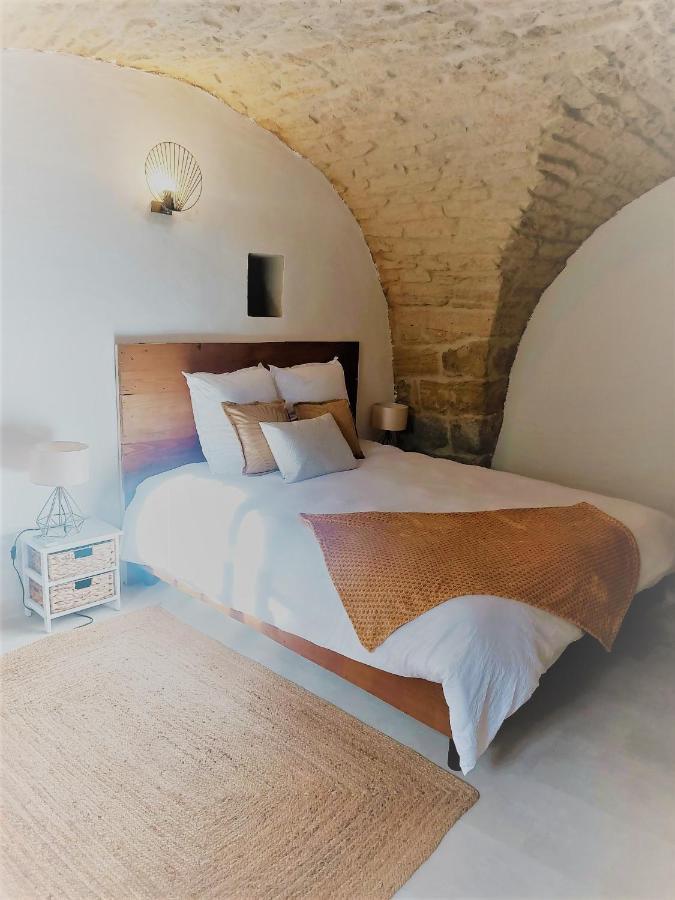Aigues-Vives  La Cachette B&B 외부 사진