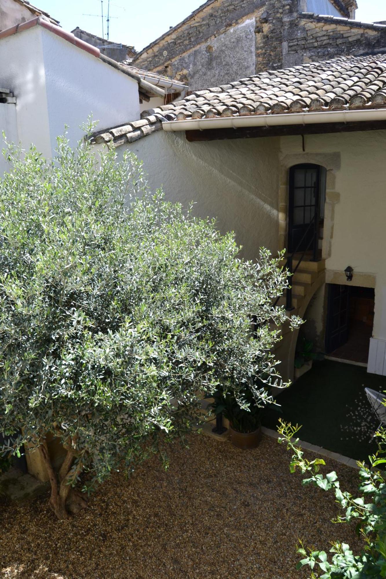 Aigues-Vives  La Cachette B&B 외부 사진